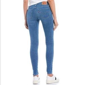 Levis 710 Super Skinny Mid Rise jeans